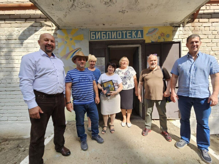 Строители из Калужской области отремонтирует Центральную библиотеку Первомайска. Строители из Калужской области отремонтирует Центральную библиотеку Первомайска.