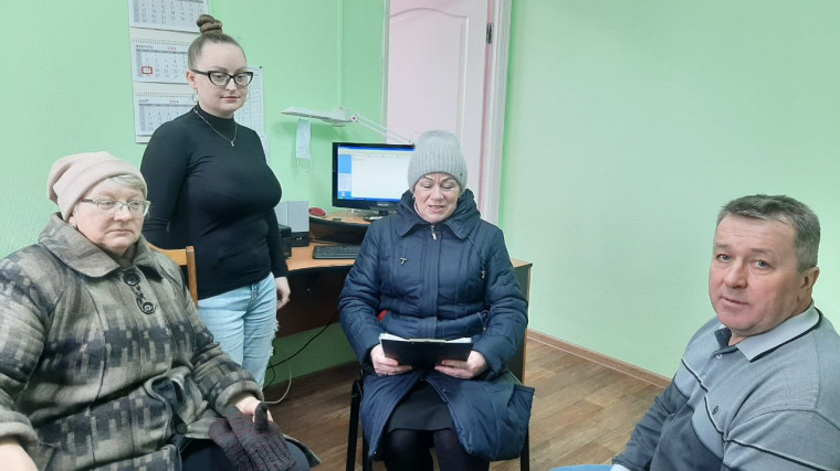 Беседа с сотрудниками ГБУ КО «Кировская межрайонная станция по борьбе с болезнями животных».